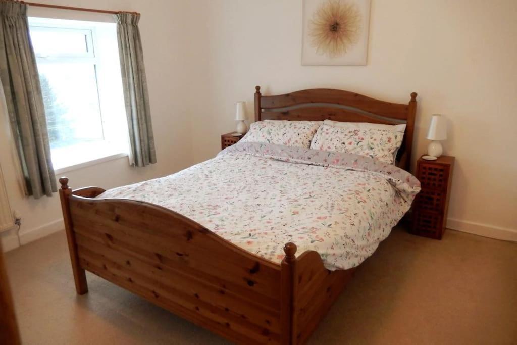 Welsh Holiday Home Sleeps 5 Close To Beaches & Mountains Nantlle Exteriér fotografie