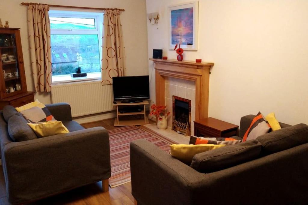 Welsh Holiday Home Sleeps 5 Close To Beaches & Mountains Nantlle Exteriér fotografie