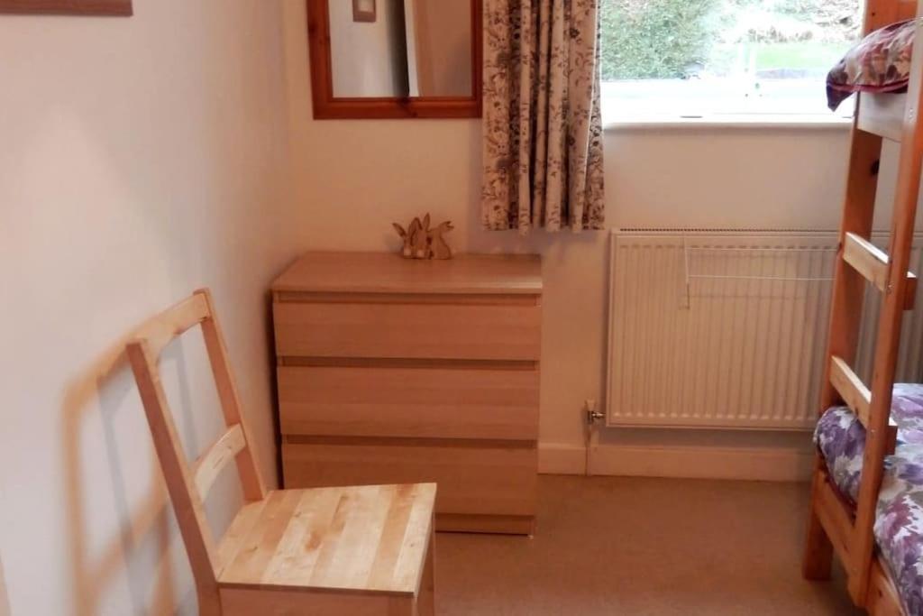Welsh Holiday Home Sleeps 5 Close To Beaches & Mountains Nantlle Exteriér fotografie